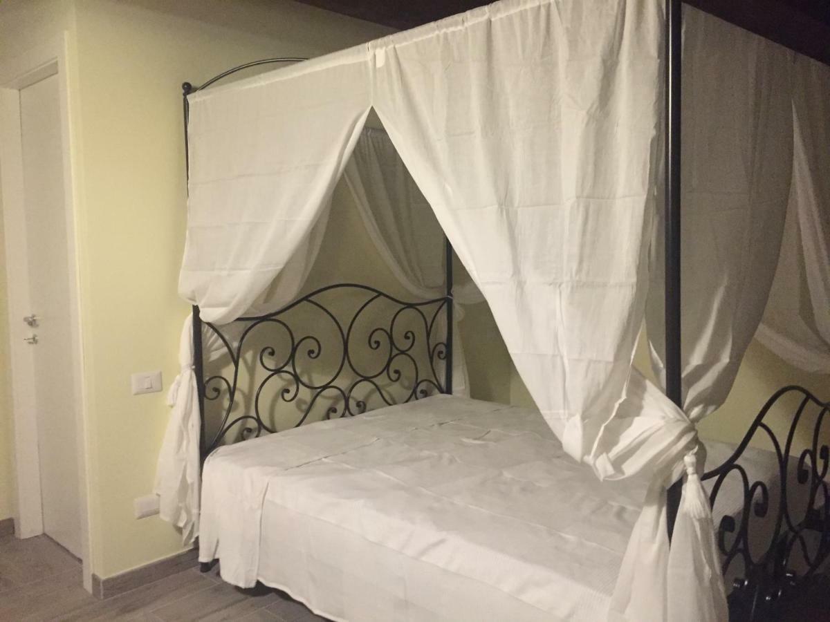 منزل الضيف Pietra Rossa  في Casa Francesconi المظهر الخارجي الصورة