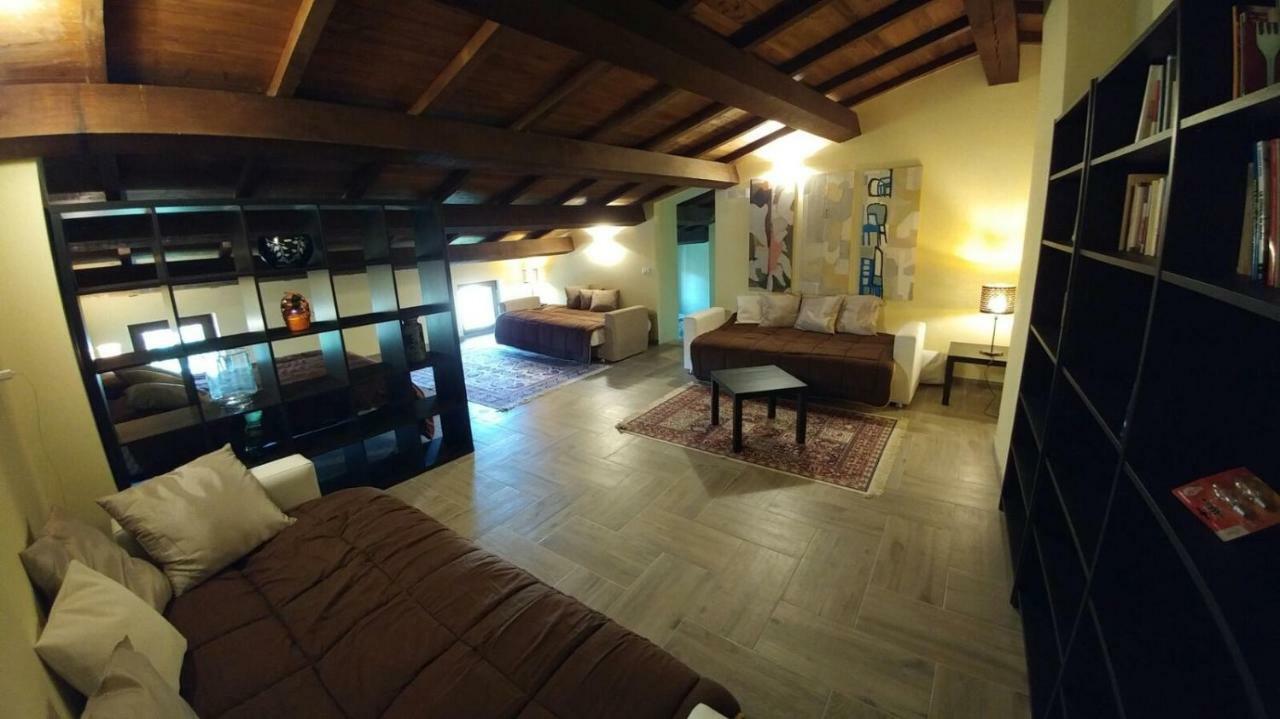 منزل الضيف Pietra Rossa  في Casa Francesconi المظهر الخارجي الصورة