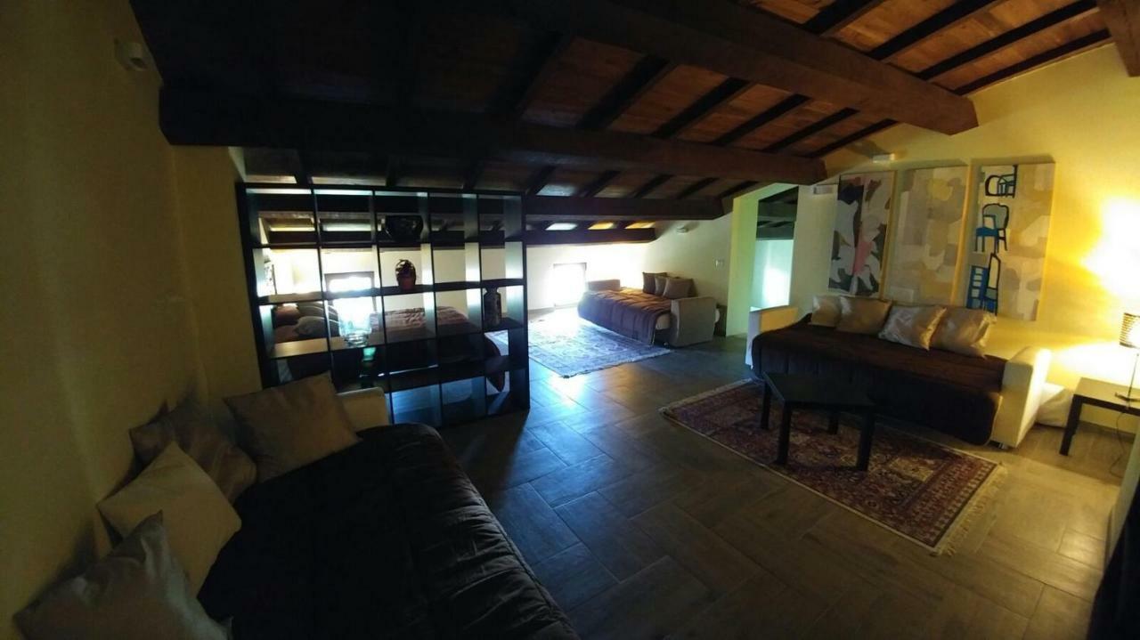 منزل الضيف Pietra Rossa  في Casa Francesconi المظهر الخارجي الصورة